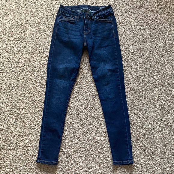 Arizona Jean Company Dark Blue Women's Mid Rise Skinny Jeans (NWOT) - Picture 6 of 10